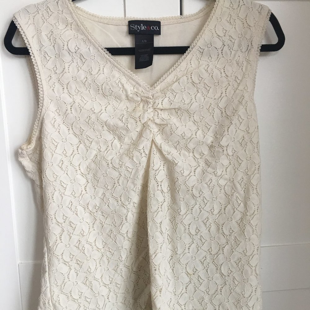 Lace top - Picture 4 of 4